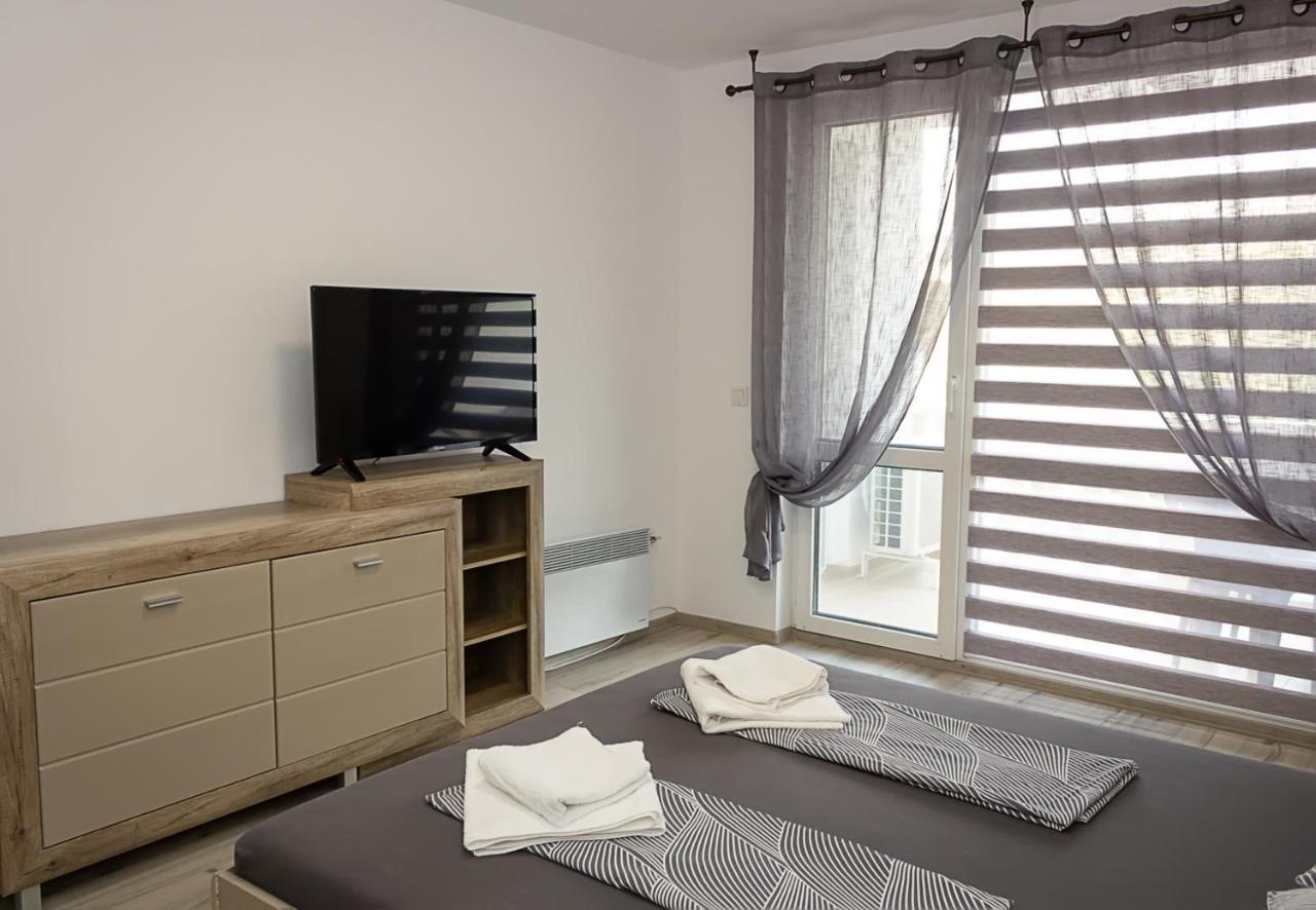 Apartment Lilia Kavarna Exterior photo